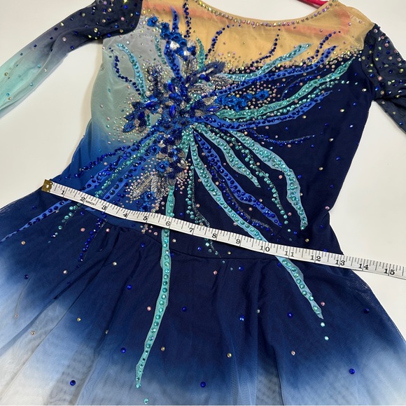 New Figure Skating Dress Size 14 (11~13T) with Hair Scrunchies (140~150cm) - Picture 6 of 9